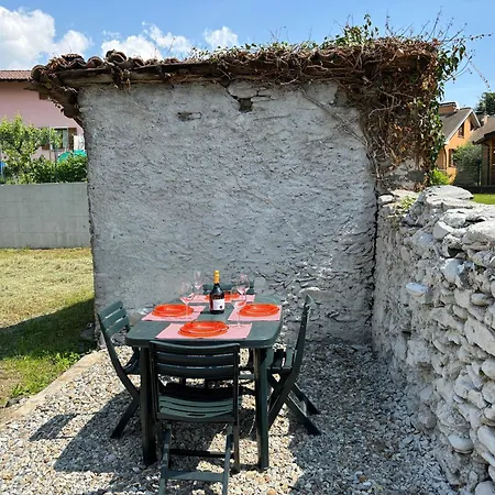 Rigoletto, Garden, Air Comnditioning - Larihome A69 Dongo