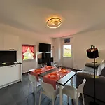 Apartman Rigoletto, Garden, Air Comnditioning - Larihome A69