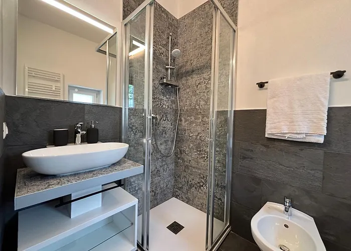 Appartamento Rigoletto, Garden, Air Comnditioning - Larihome A69