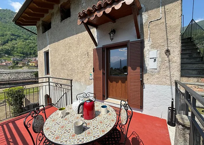 Appartamento Rigoletto, Garden, Air Comnditioning - Larihome A69 *